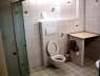 complesso sanitario molto curato e riscaldato tutto l'anno, bagno famiglia, reparto neonati, cabina handicapati, lavatrice, asciugatore, scarico wc chimico